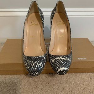 Christian Louboutin Pumps 39